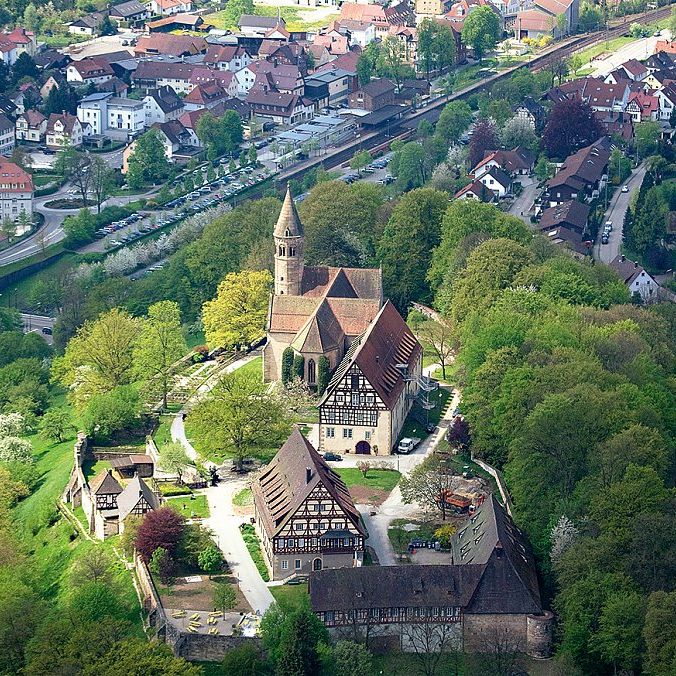 Besuchen Sie während des Aufenthalts im Burghotel Staufeneck das Kloster Lorch.